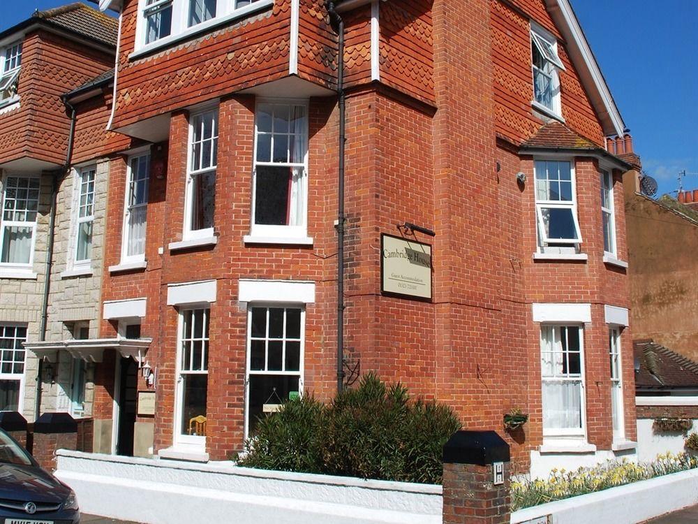 Cambridge House Guest House AEGON International Esterno foto